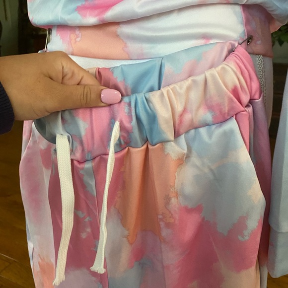tie dye track suit - Picture 3 of 3